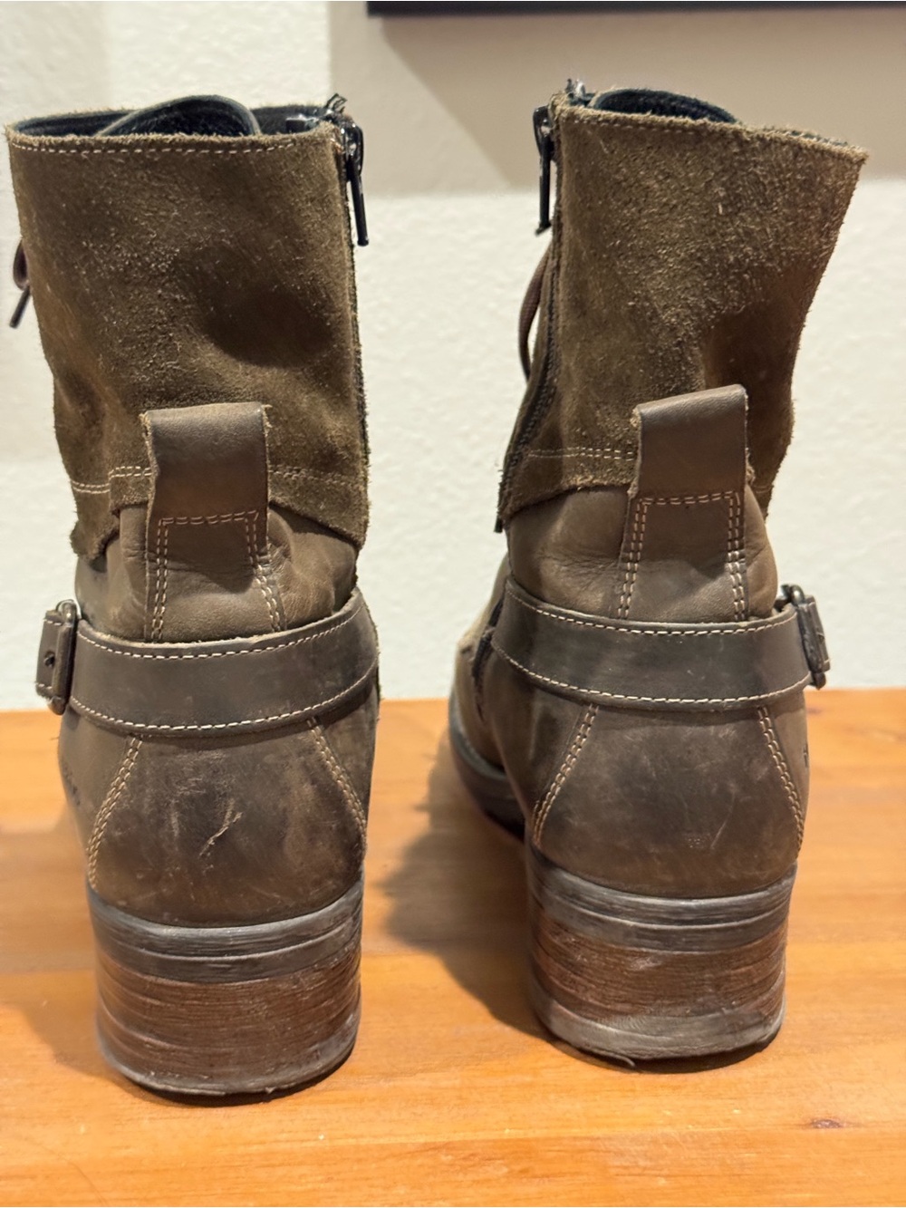 Taos Crave Leather & Suede Combat Boots Zip Side Womens EU41 - Picture 7 of 9